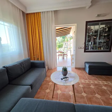 Apartment Elisabeta *