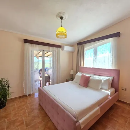 Elisabeta Apartment Rusan